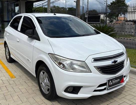 CHEVROLET ONIX 1.0 MPFI LS 8V FLEX 4P MANUAL